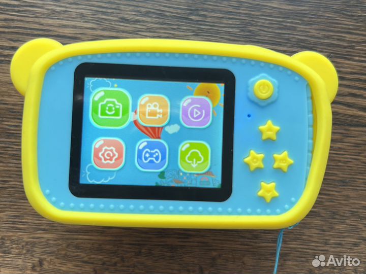 Детский фотоаппарат с большим дисплеем