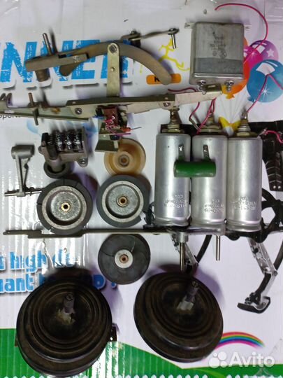 Запчасти на катушечный магнитофон