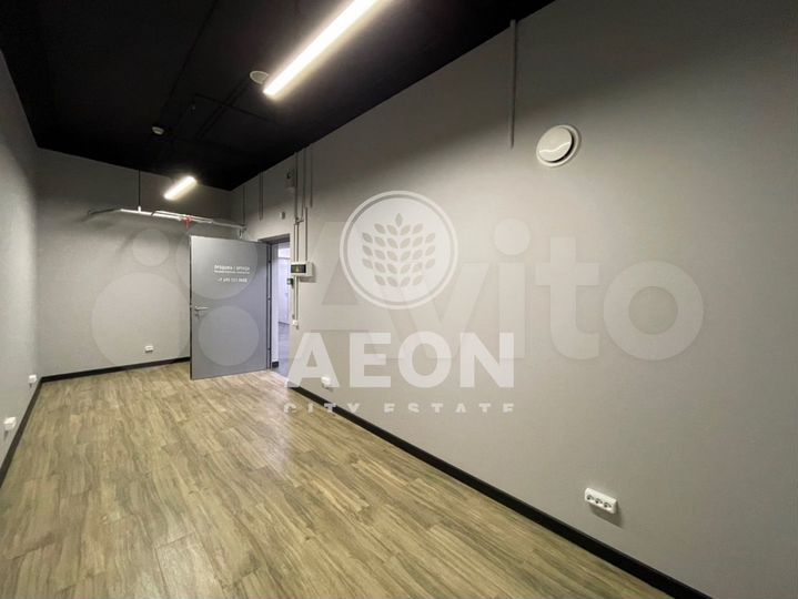 Продажа вспомогательного помещения 19 м2 на 65 эта