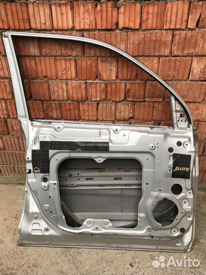 Дверь передняя левая на nissan x-trail t31