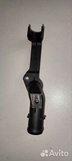 Трубка системы охлаждения Мерседес W203 W204 W211