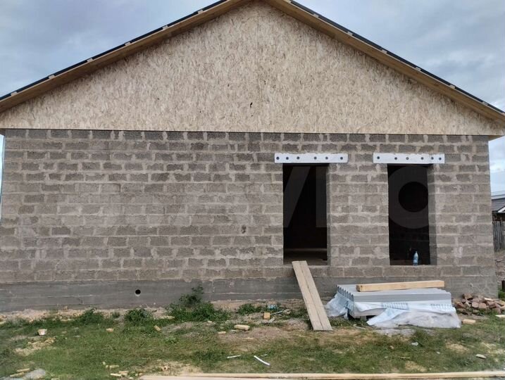 Дом 90 м² на участке 12 сот.