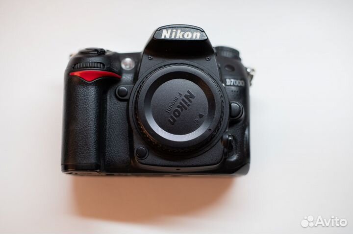 Цифровой фотоаппарат Nikon d7000