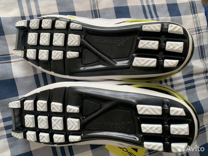 Лыжные ботинки fischer carbonlite 38