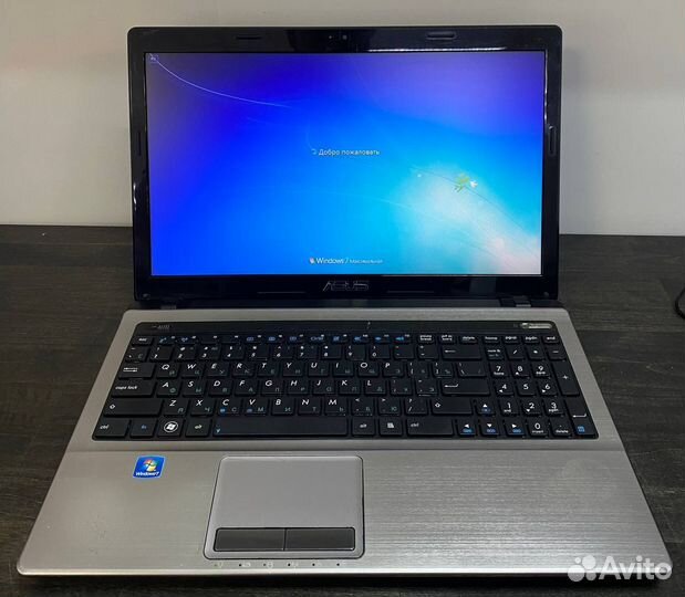 Ноутбук Asus Core i5/8gb/HD Graphics