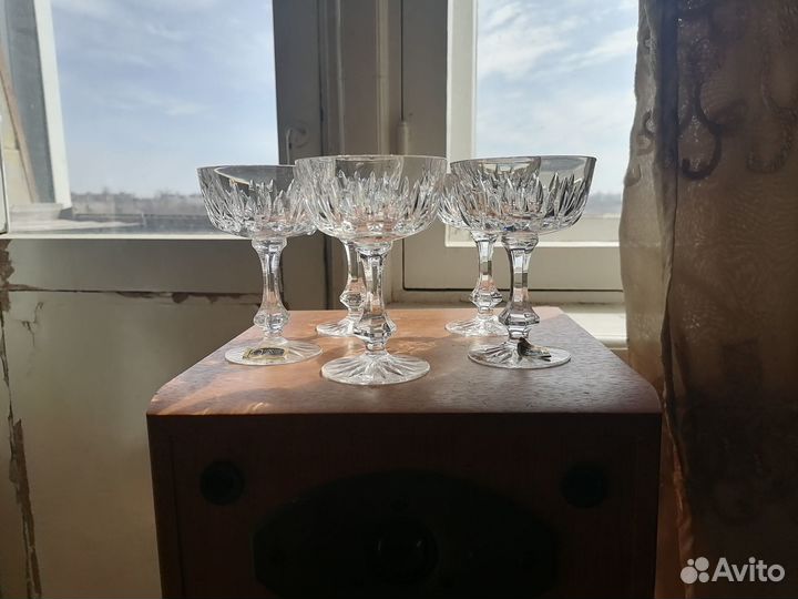 Хрустальные фужеры