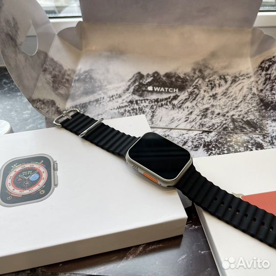 Apple watch S8 ultra 49mm titanium