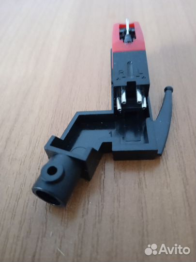 Головка звукоснимателя