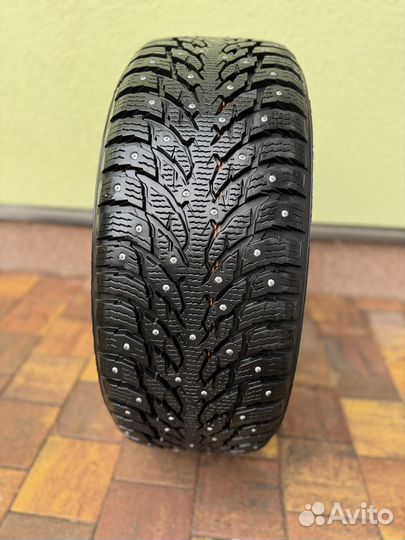 Ikon Tyres Autograph Ice 9 SUV 255/45 R20 105T