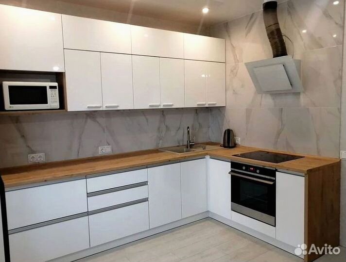 Угловая кухня. Кухонный гарнитур на заказ