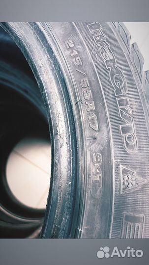 Goodyear UltraGrip Extreme 215/55 R17 94T