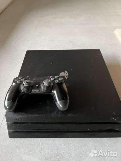 Sony PS4 pro 1tb