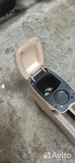 Центральная консоль вектра б