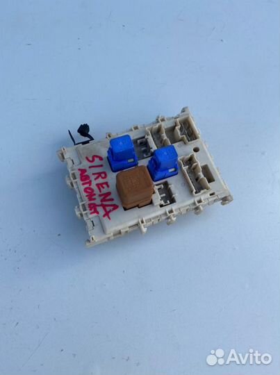 Блок предохранителей Nissan Serena C24 QR20DE 2001