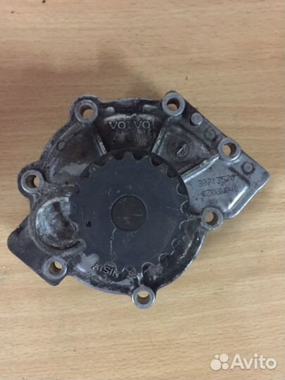 Водяная помпа Volvo S80