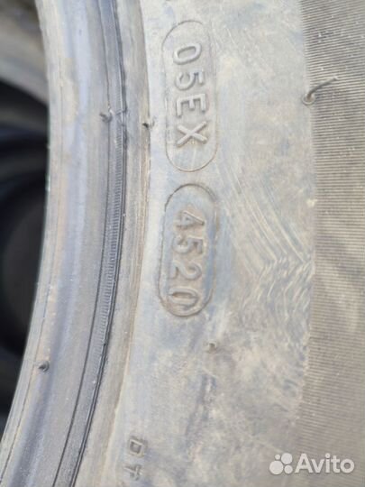 Michelin X-Ice North 4 285/60 R18