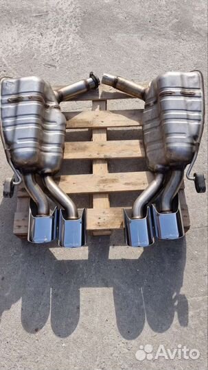 Задние банки выхлоп W219 CLS AMG