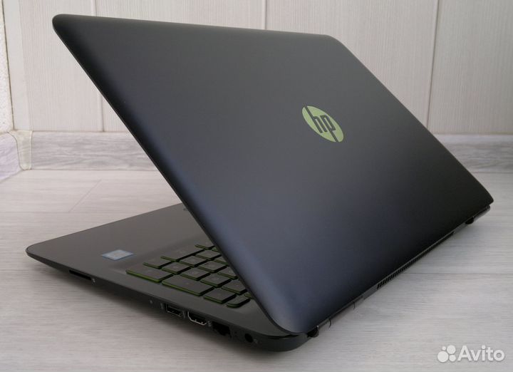 HP (Core i7-8550U, nVidia GTX 1050M, SSD+HDD, 12Gb