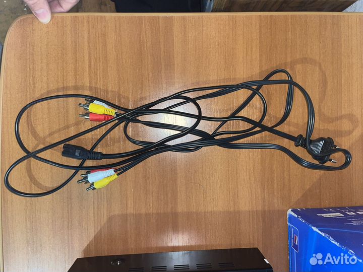 Продам DVD, Blu-ray плеер