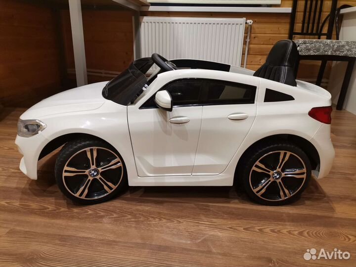 Электромобиль