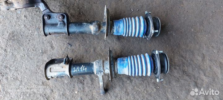 Передние стойки ваз 2114