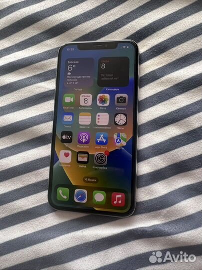 iPhone Xs, 64 ГБ