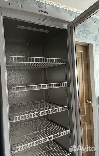 Витринный холодильник Pozis-свияга 538-8