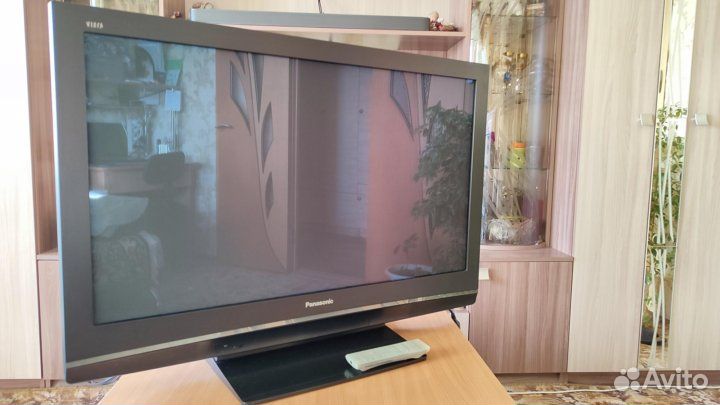Телевизор Panasonic (плазма)
