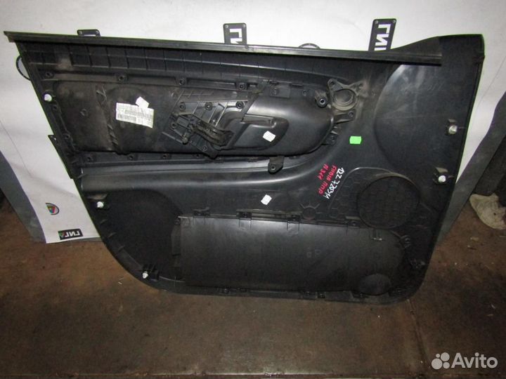 Обшивка двери передней правой Fabia 2007-2015