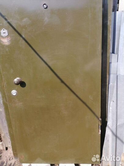 Дверь входная металлическая