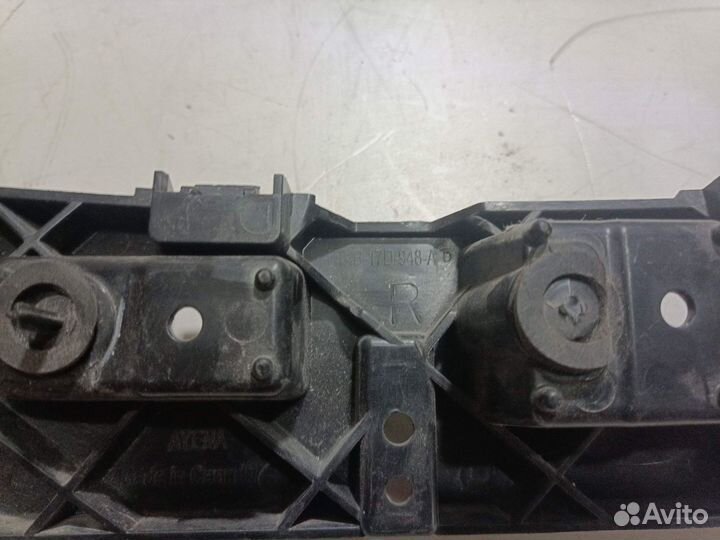 Крепление заднего бампера Ford Edge, II 2015