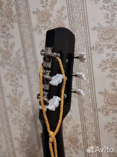 Акустическая гитара бу