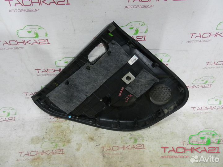 Обшивка задней правой двери Hyndai Solaris (10-17)