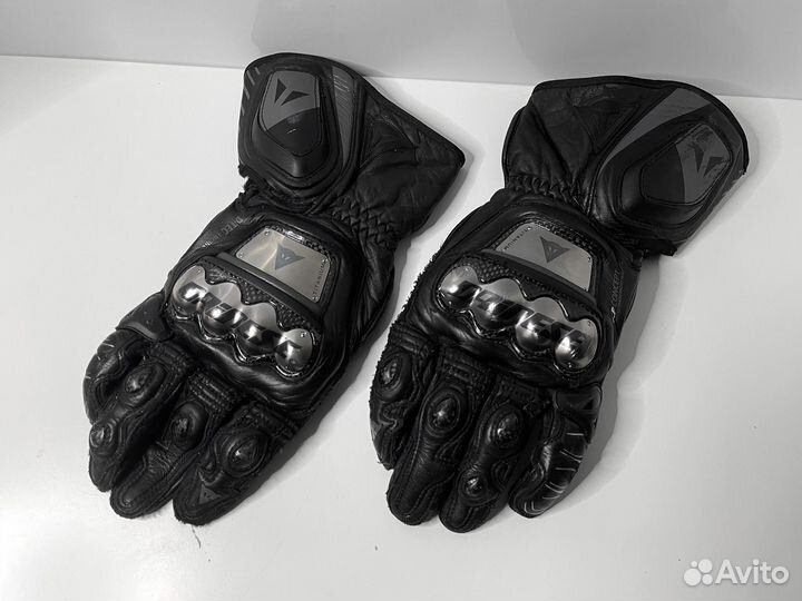 Перчатки Dainese