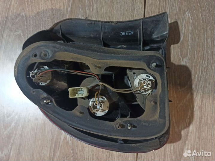 Фонарь задний левый/правый Шевроле Ланос