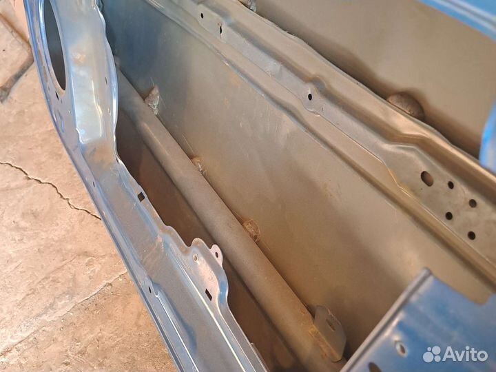 Дверь правая передняя qashqai j10