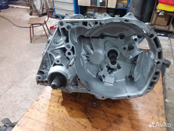 Коробка передач Renault Logan