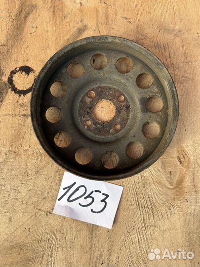 Шкив помпы Mitsubishi Lancer 9 1,6 4g18