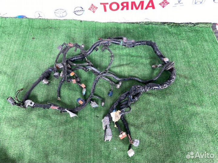 Коса двс Nissan Cefiro A33 VQ20-DE