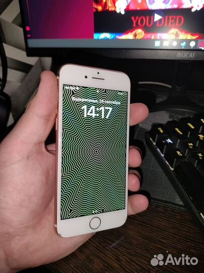 iPhone 8, 64 ГБ