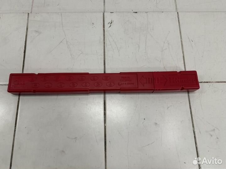 Знак аварийной остановки BMW X1 E84 рестайлинг (20