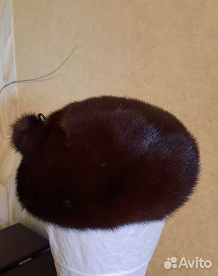 Женский берет зимний норковый