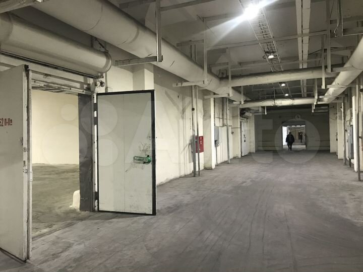 Сухой склад со стеллажами, 1 этаж, 310 м²