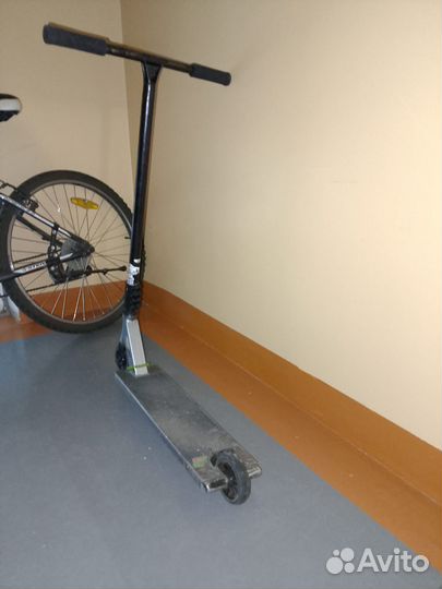 Трюковой самокат