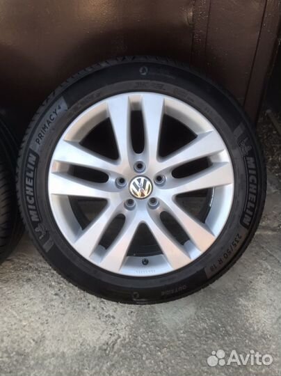 Колеса Volkswagen, R-18, 5x112, на лете