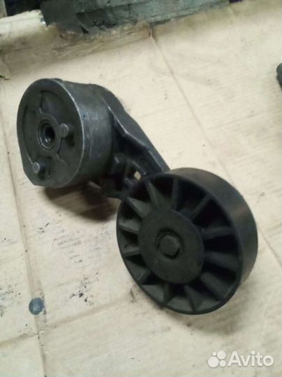 Запчасти на газ 560 штаер