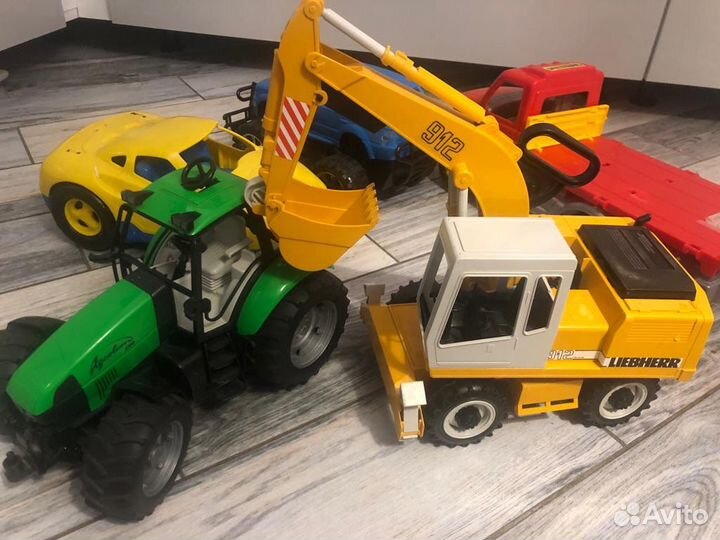 Игрушки для мальчика