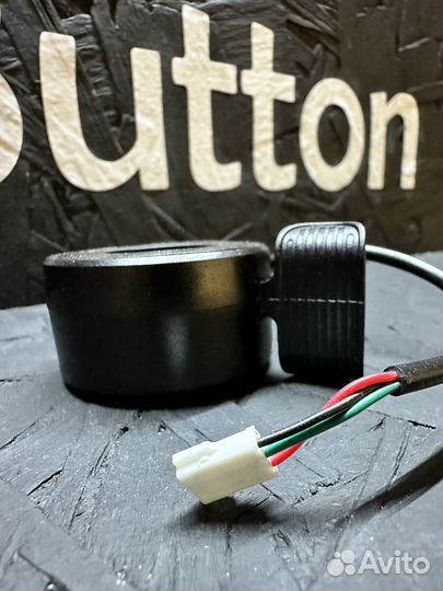 Курок (лепесток) газа для электросамоката