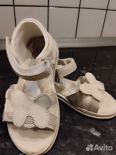 Сандали открытые