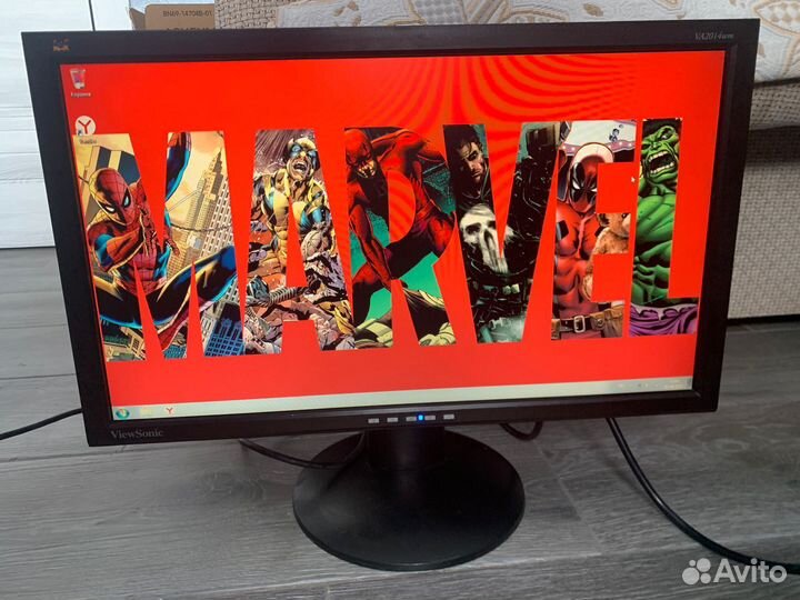 Монитор в хорошем состоянии